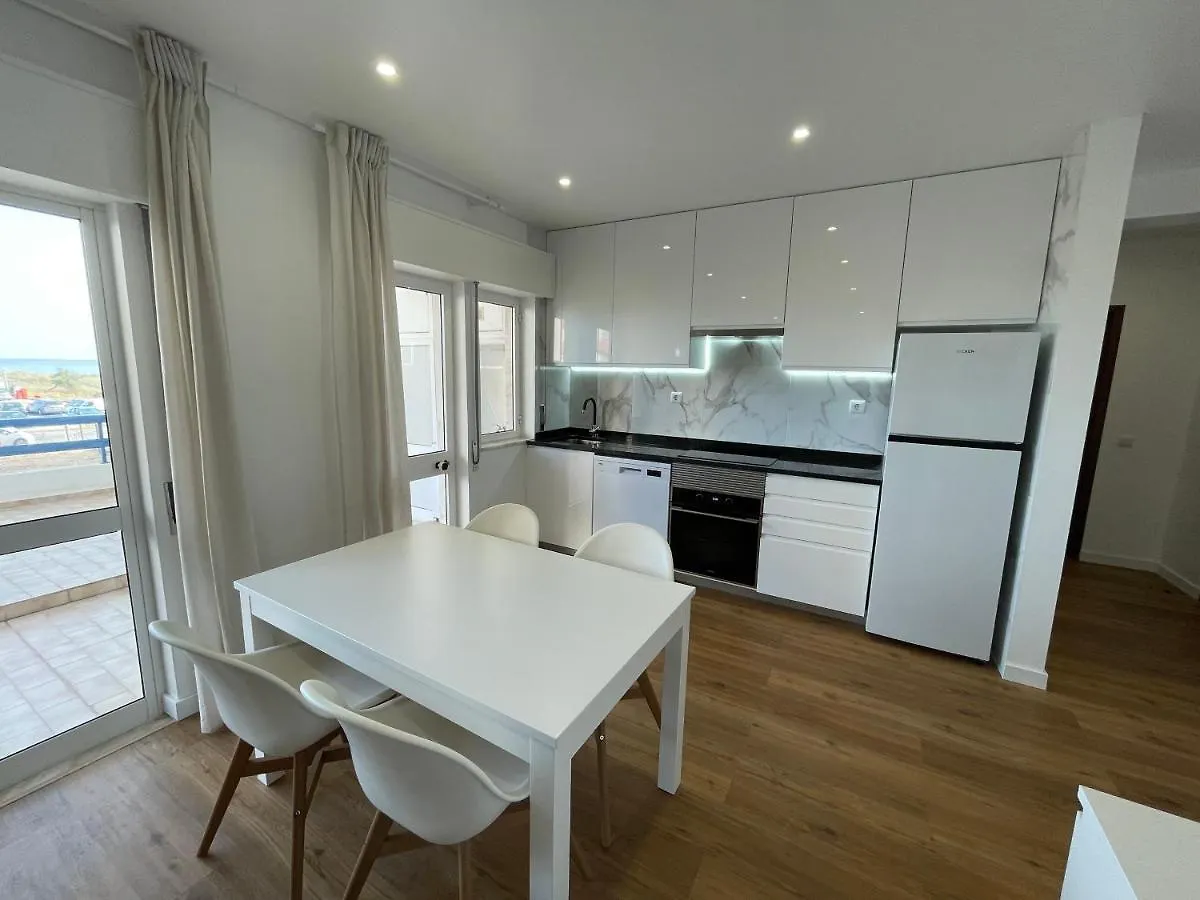 Monte Gordo South Pearl Apartment
